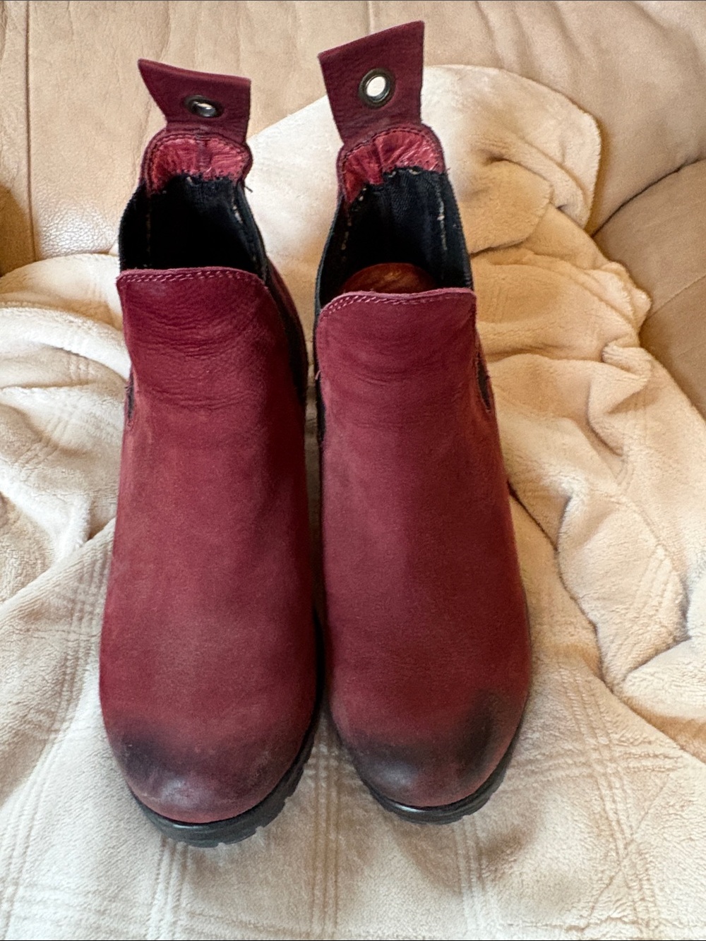 Bueno Burgundy Suede Ankle Booties